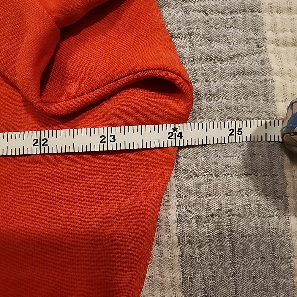 Red/Orange Top - Picture 7 of 9